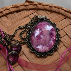 Csipkerózsika álma – nyaklánc és fülbevaló